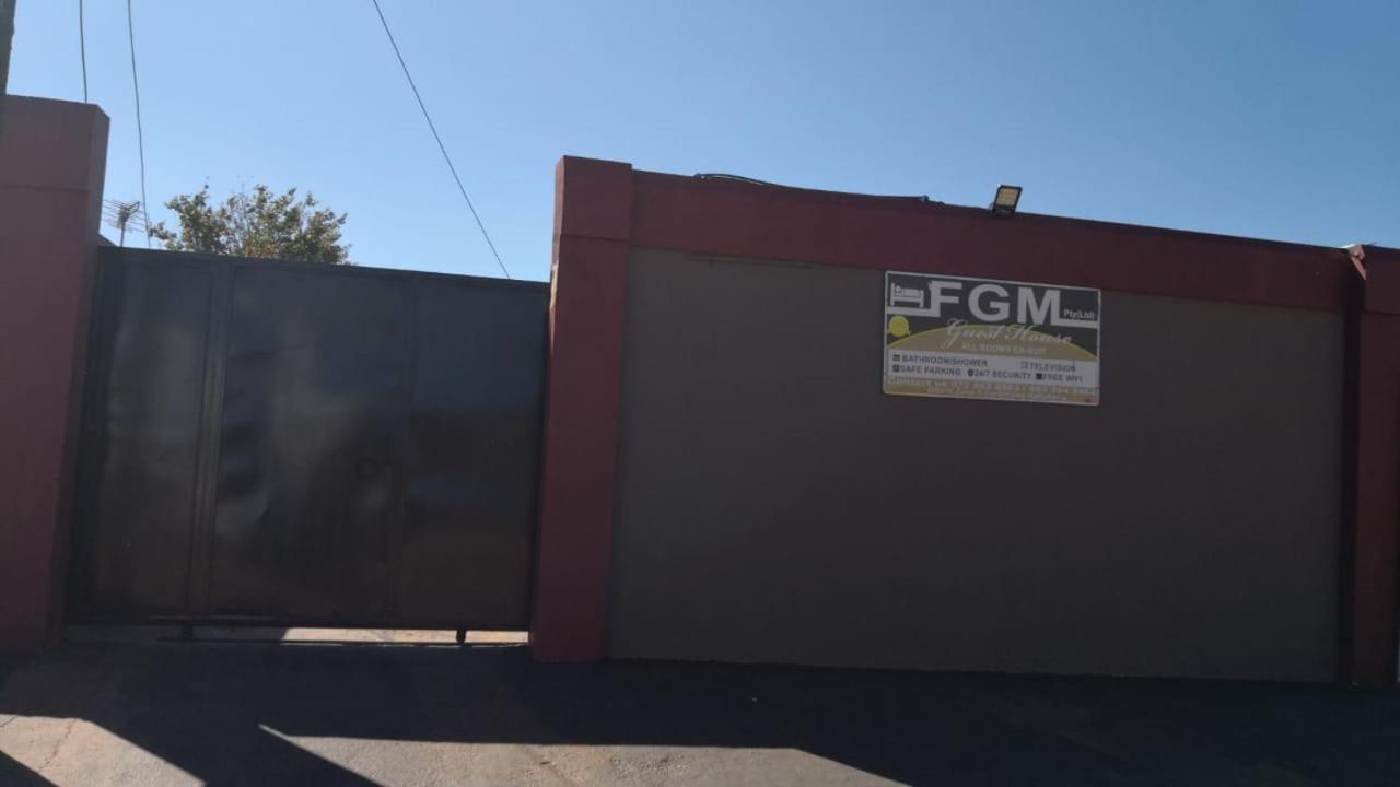 Fgm Guesthouse 2 Alberton Buitenkant foto