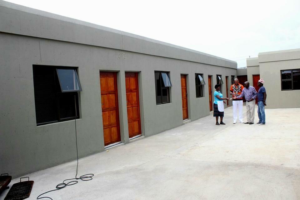 Fgm Guesthouse 2 Alberton Buitenkant foto